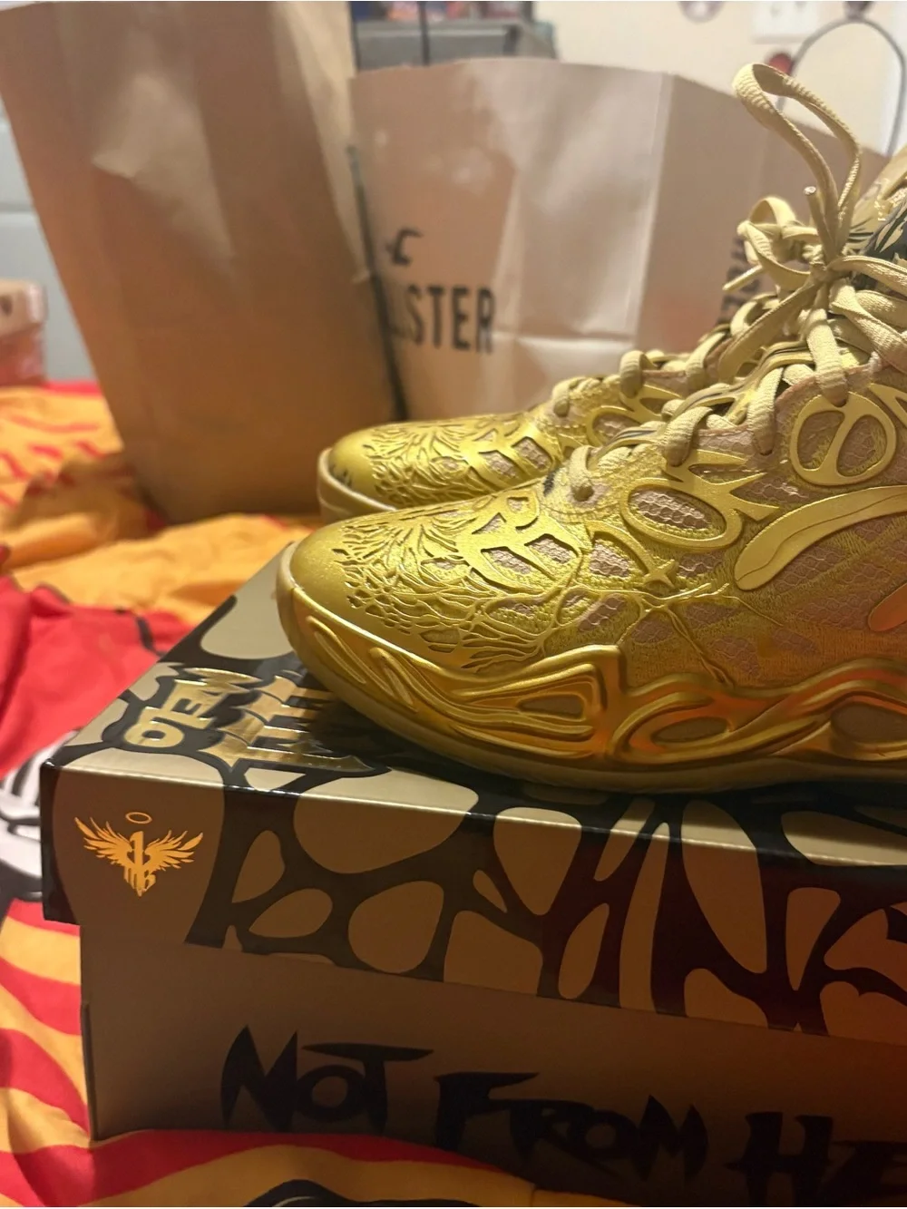 Nike ACG Kids Metallic Gold Lace-Up Sneakers